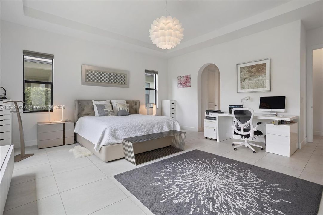 Large Master with Ceramic Floor & Modern Ceiling Lamp