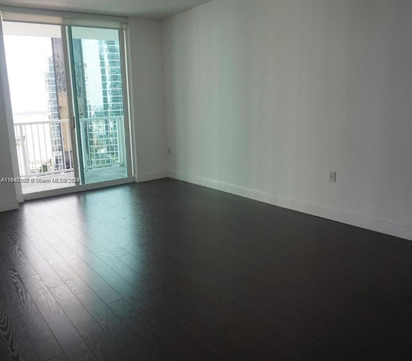 For Sale: $490,000 (2 beds, 2 baths, 1143 Square Feet)