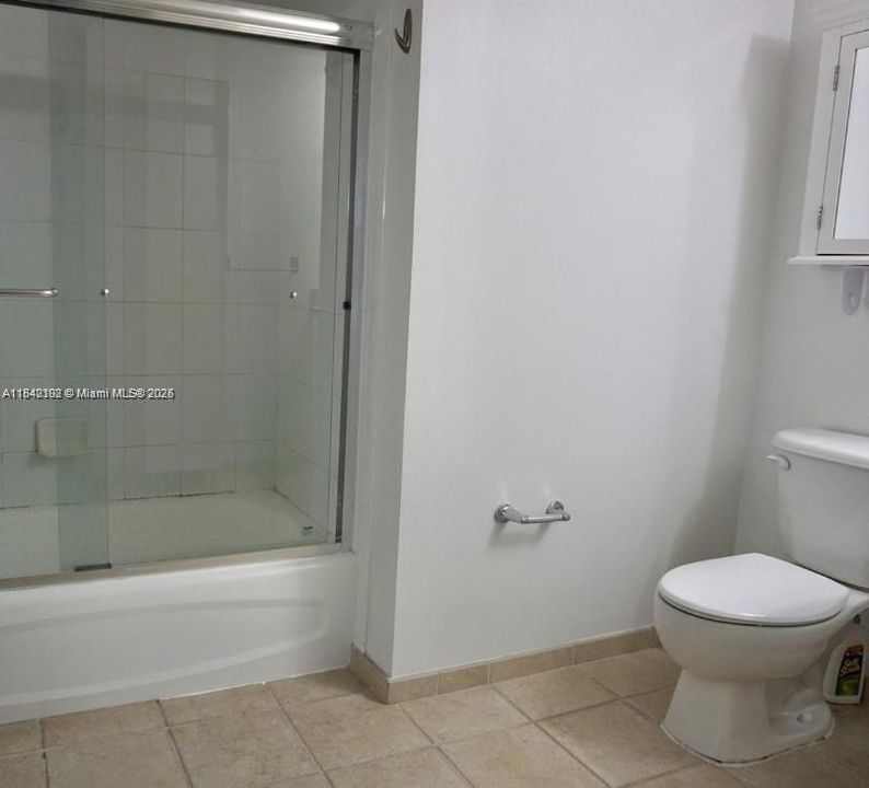 For Sale: $490,000 (2 beds, 2 baths, 1143 Square Feet)