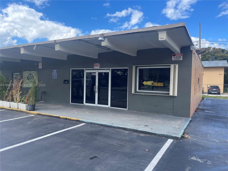 Недавно арендовано: $30 (0 спален, 0 ванн, 0 Квадратных фут)