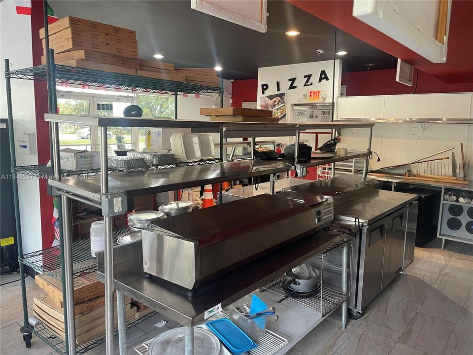 Недавно арендовано: $30 (0 спален, 0 ванн, 0 Квадратных фут)