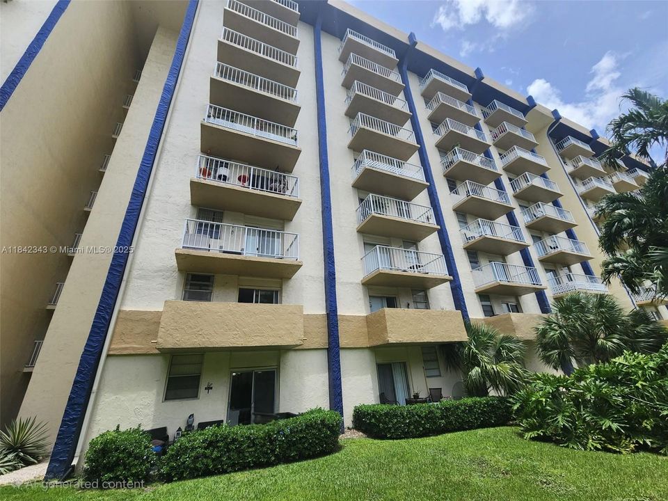 Activo con contrato: $199,900 (1 camas, 1 baños, 605 Pies cuadrados)