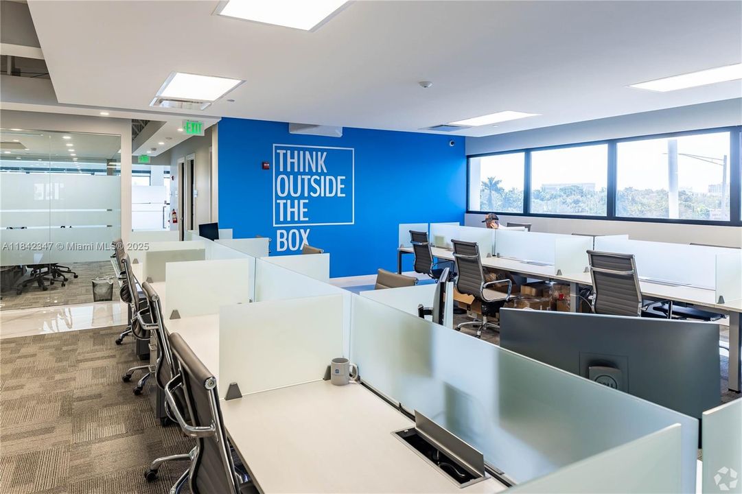 待售: $12,500,000 (0 贝兹, 0 浴室, 0 平方英尺)