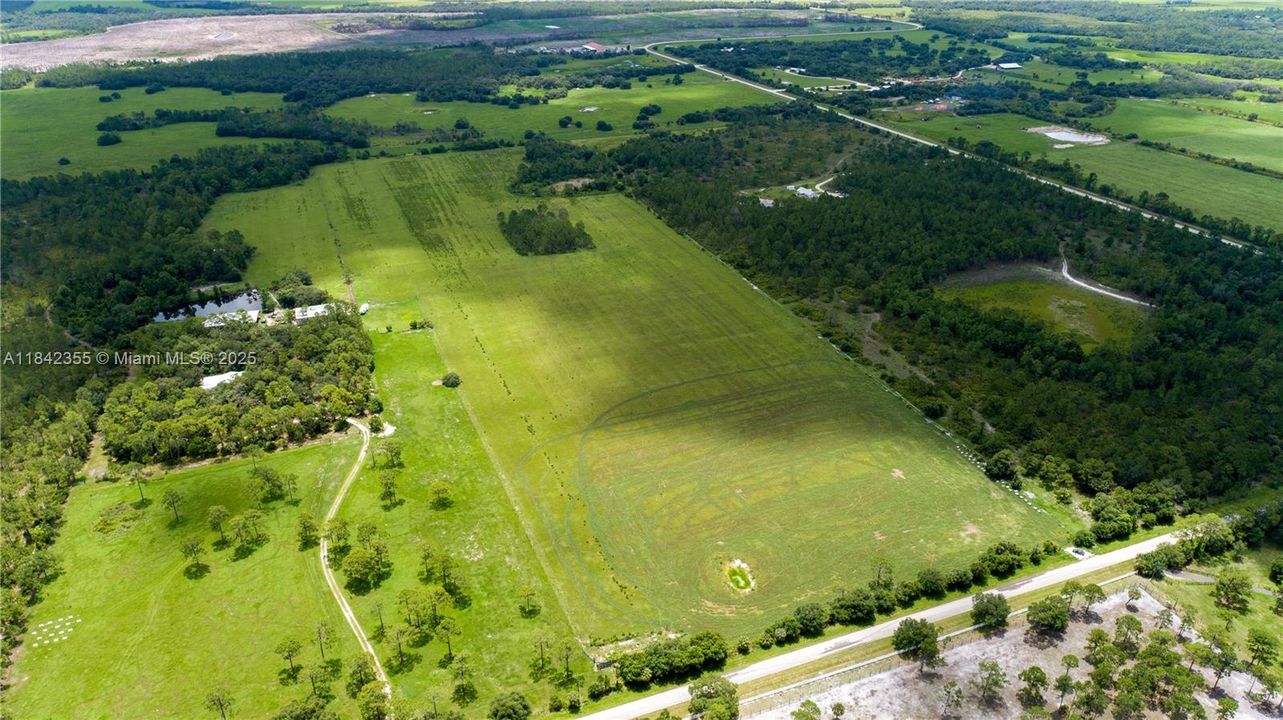 1432 Silver Lake Rd, LaBelle, FL 33935