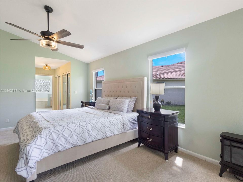 For Sale: $644,000 (3 beds, 2 baths, 2393 Square Feet)