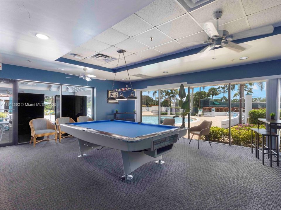 For Sale: $644,000 (3 beds, 2 baths, 2393 Square Feet)