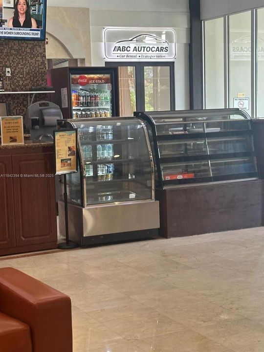 待售: $110,000 (0 贝兹, 1 浴室, 360 平方英尺)