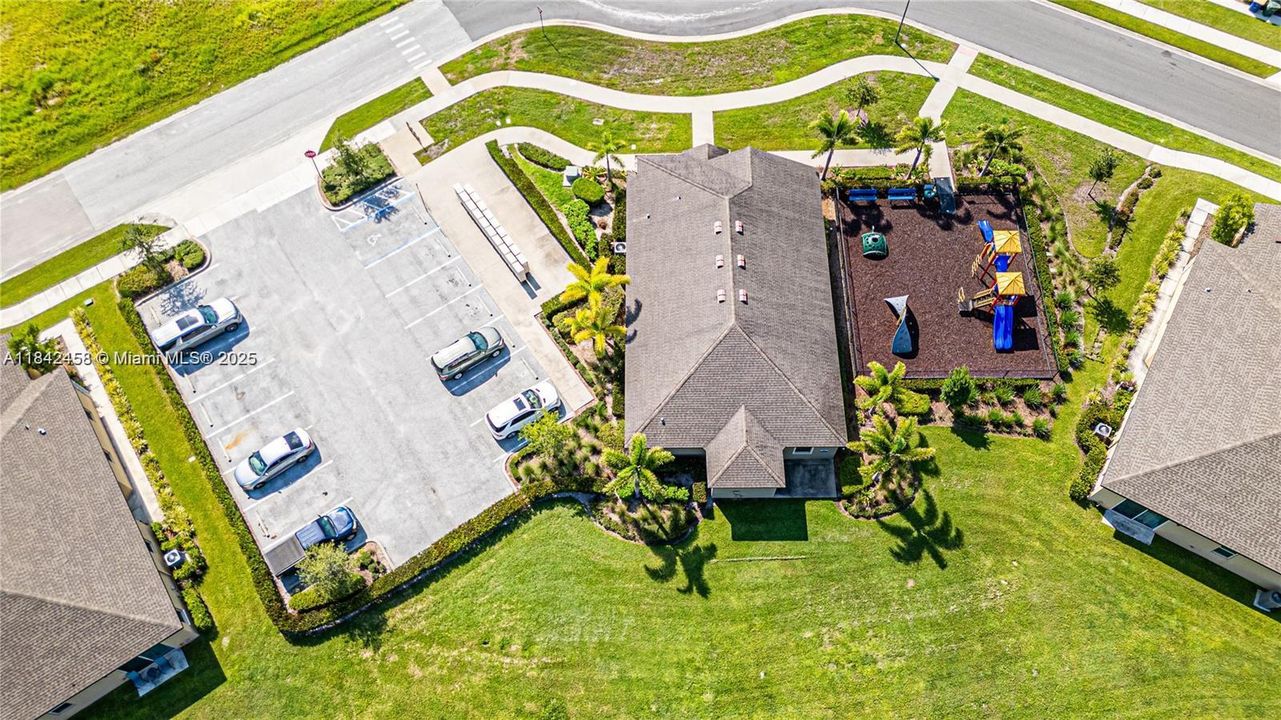 Недавно арендовано: $2,300 (3 спален, 2 ванн, 1389 Квадратных фут)