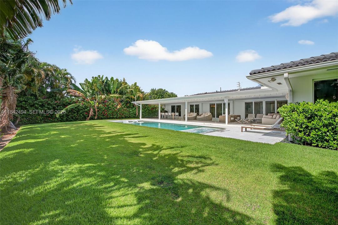 待售: $2,700,000 (5 贝兹, 4 浴室, 2899 平方英尺)