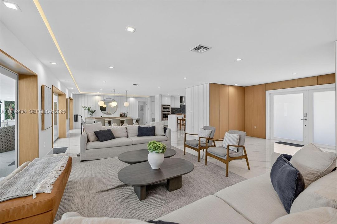 待售: $2,700,000 (5 贝兹, 4 浴室, 2899 平方英尺)