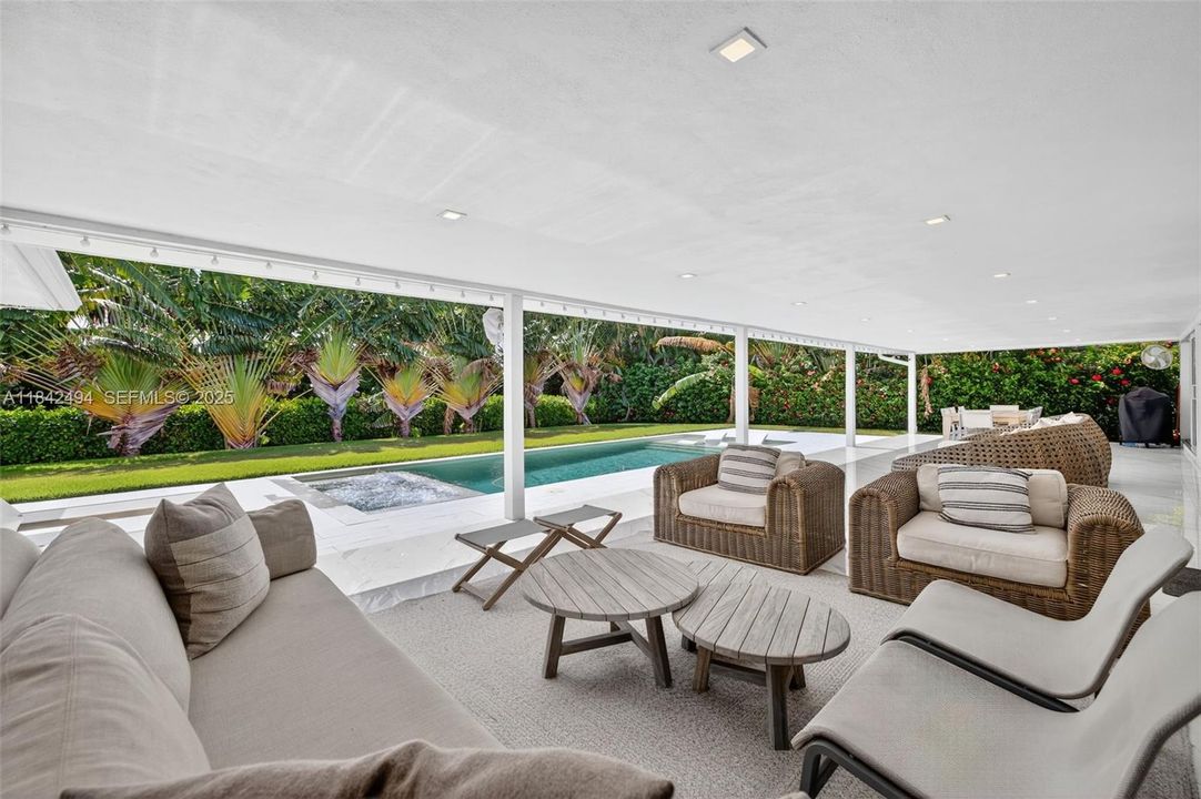 待售: $2,700,000 (5 贝兹, 4 浴室, 2899 平方英尺)