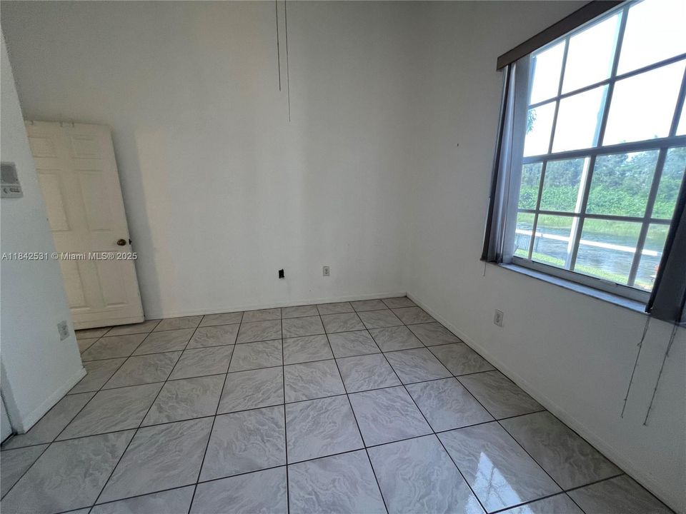 Active With Contract: $549,000 (3 beds, 2 baths, 1771 Square Feet)