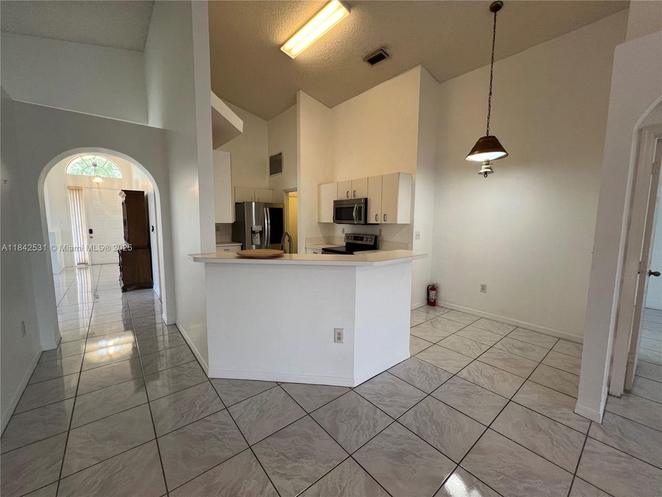 Active With Contract: $549,000 (3 beds, 2 baths, 1771 Square Feet)