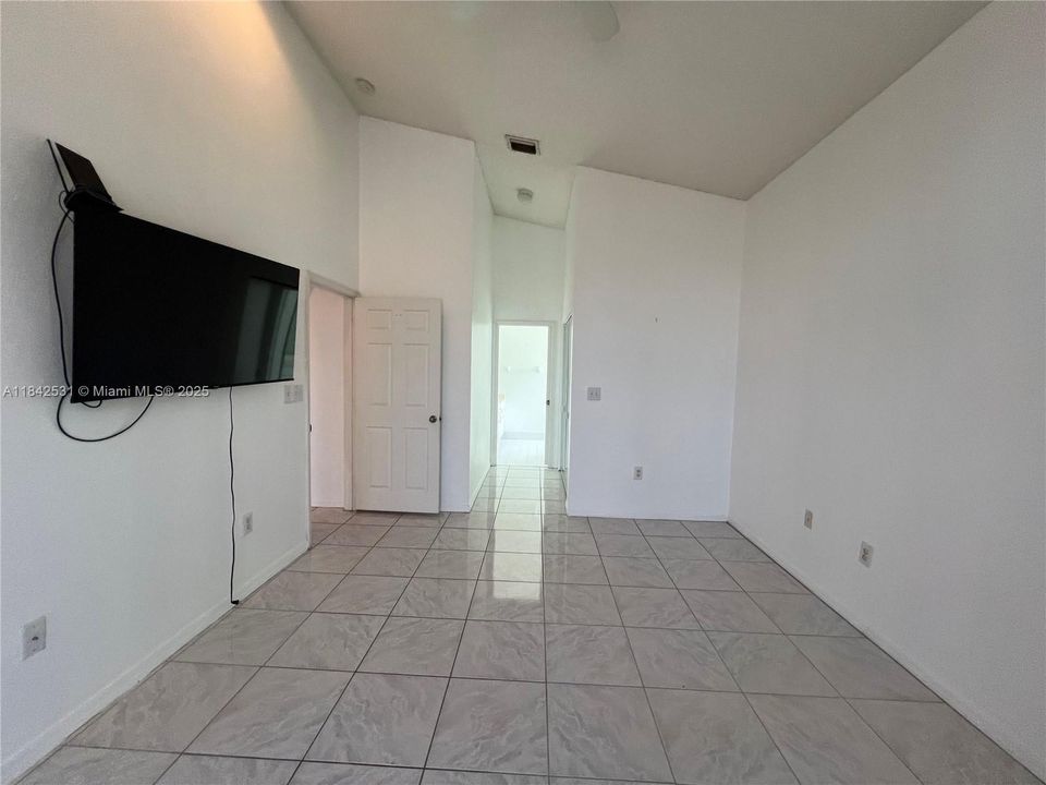 Active With Contract: $549,000 (3 beds, 2 baths, 1771 Square Feet)