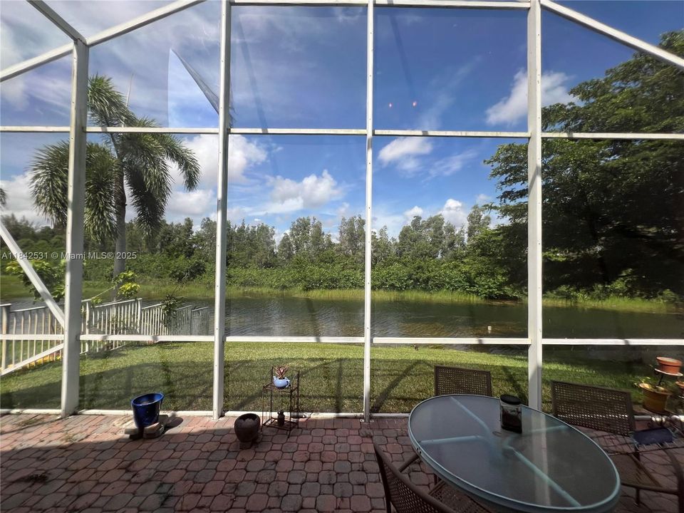 Active With Contract: $549,000 (3 beds, 2 baths, 1771 Square Feet)