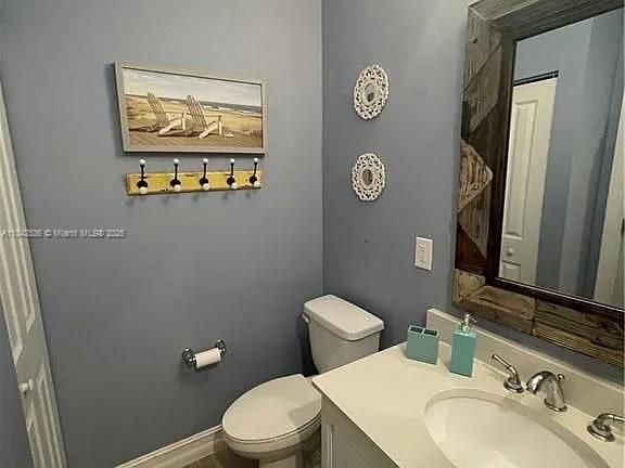 For Rent: $2,500 (3 beds, 2 baths, 2204 Square Feet)