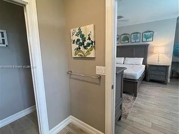 For Rent: $2,500 (3 beds, 2 baths, 2204 Square Feet)