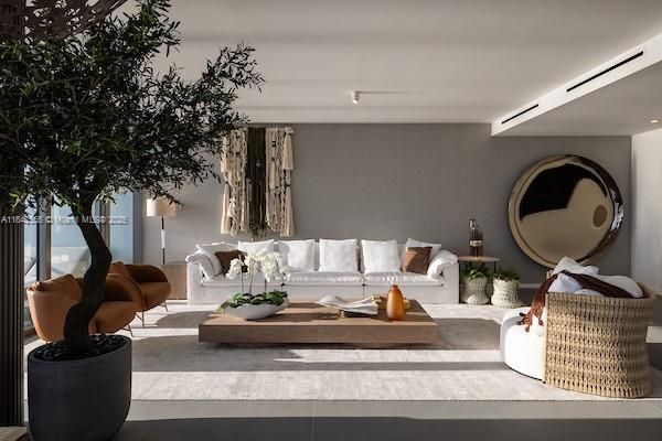 На продажу: $3,900,000 (3 спален, 3 ванн, 2913 Квадратных фут)