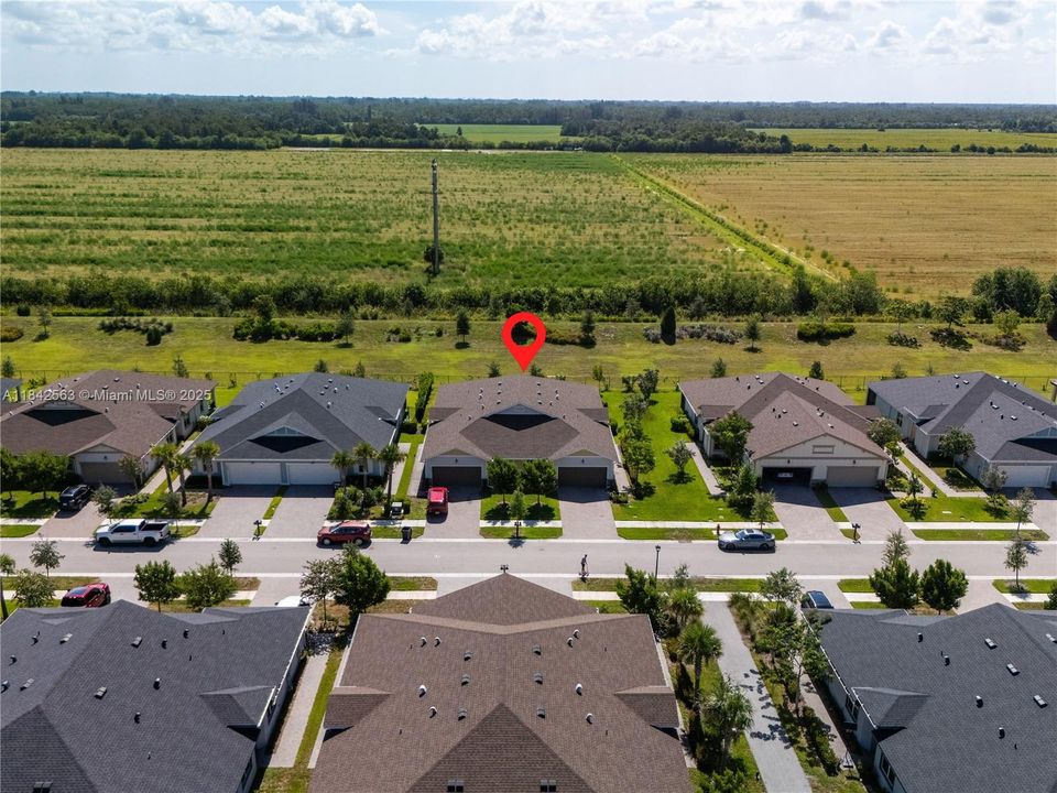 For Sale: $519,000 (3 beds, 2 baths, 1952 Square Feet)