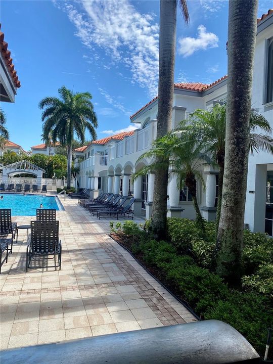 En Venta: $370,000 (2 camas, 2 baños, 1403 Pies cuadrados)