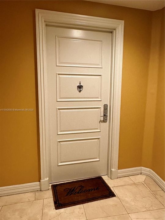 En Venta: $795,000 (3 camas, 2 baños, 1448 Pies cuadrados)