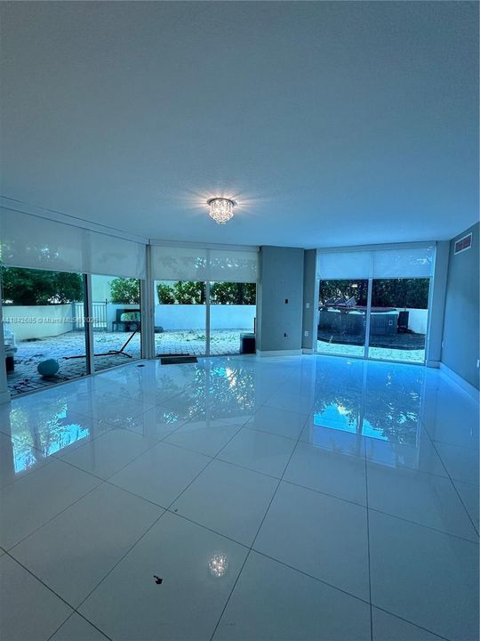 En Venta: $795,000 (3 camas, 2 baños, 1448 Pies cuadrados)