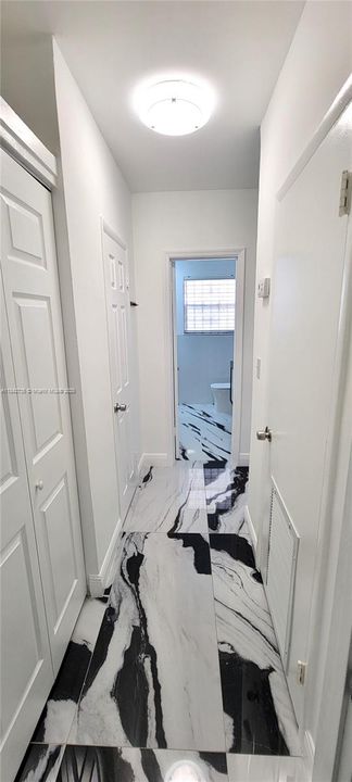 Recently Sold: $460,000 (3 beds, 1 baths, 1207 Square Feet)