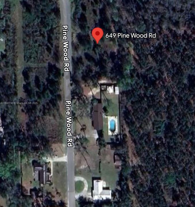 На продажу: $7,300 (0.32 acres)