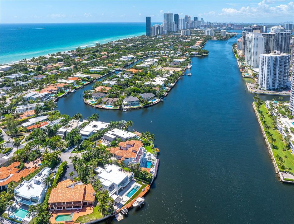 For Sale: $29,995,000 (8 beds, 9 baths, 8353 Square Feet)