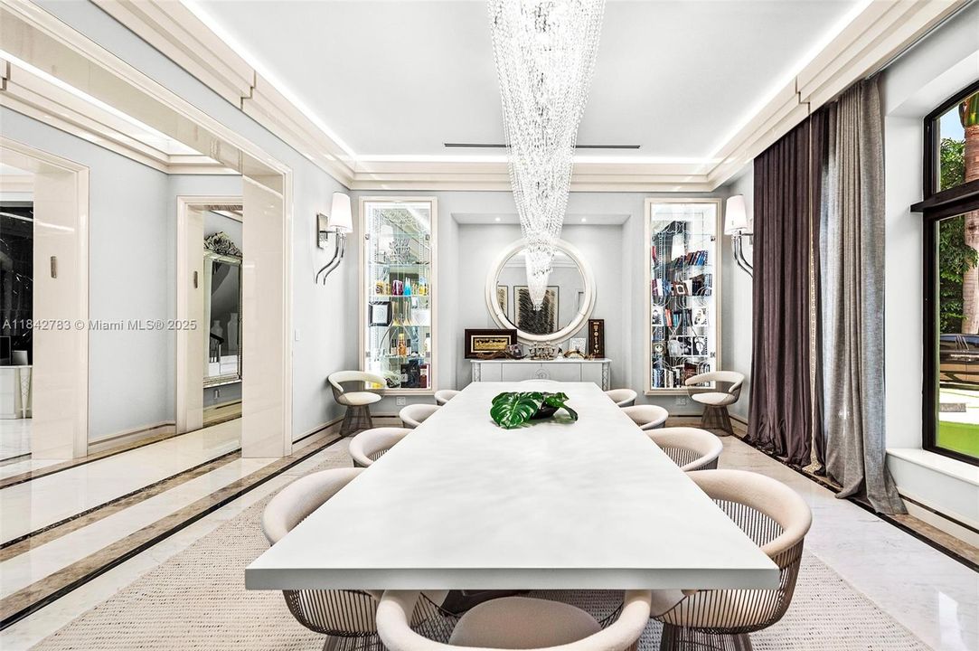 For Sale: $29,995,000 (8 beds, 9 baths, 8353 Square Feet)