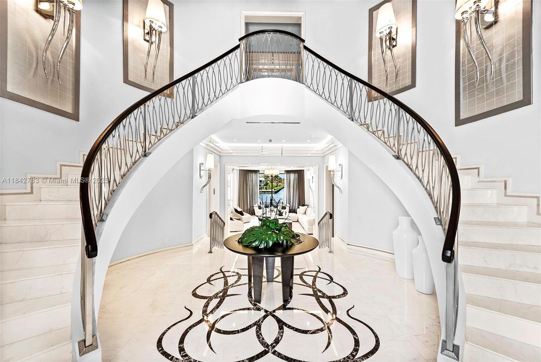 For Sale: $29,995,000 (8 beds, 9 baths, 8353 Square Feet)