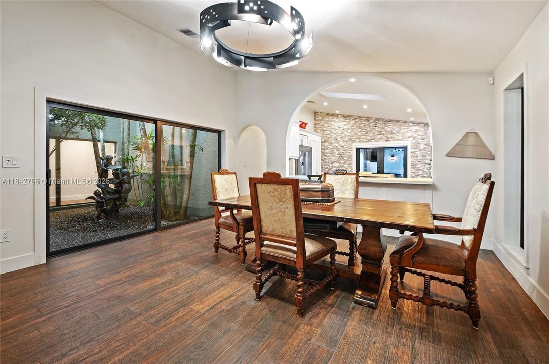 Active With Contract: $1,175,000 (4 beds, 3 baths, 2636 Square Feet)