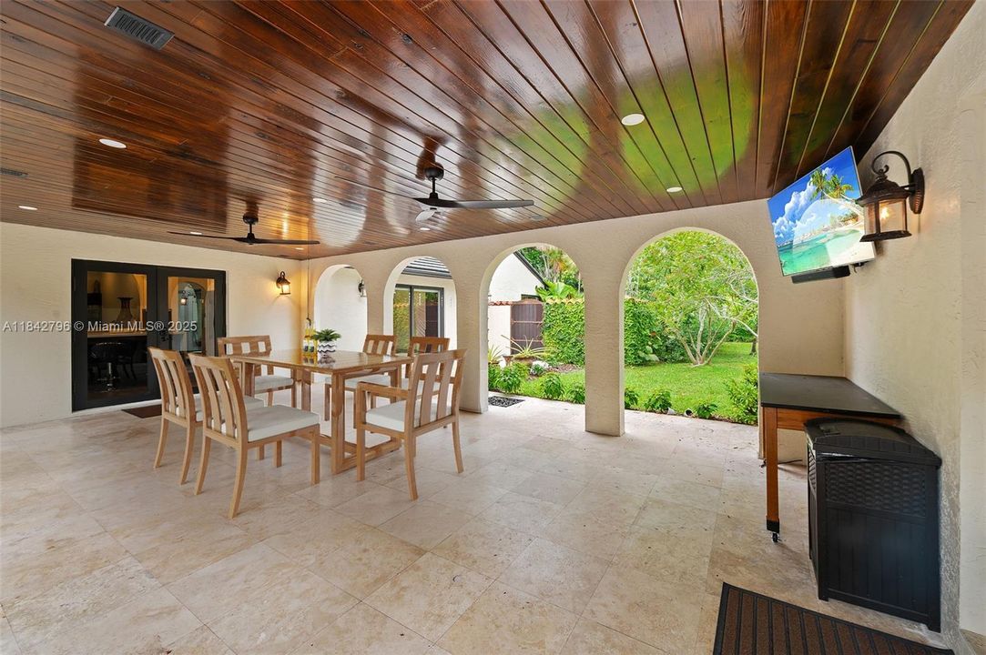 Active With Contract: $1,175,000 (4 beds, 3 baths, 2636 Square Feet)