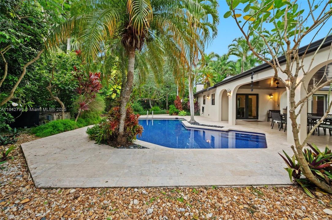 Active With Contract: $1,175,000 (4 beds, 3 baths, 2636 Square Feet)