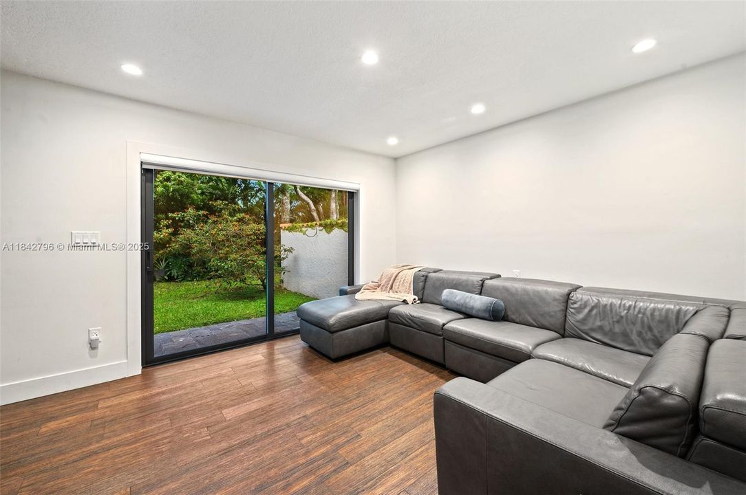 Active With Contract: $1,175,000 (4 beds, 3 baths, 2636 Square Feet)