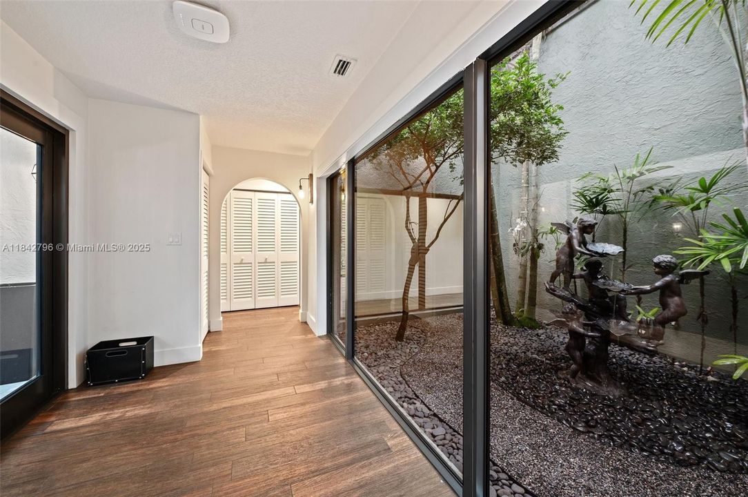 Active With Contract: $1,175,000 (4 beds, 3 baths, 2636 Square Feet)