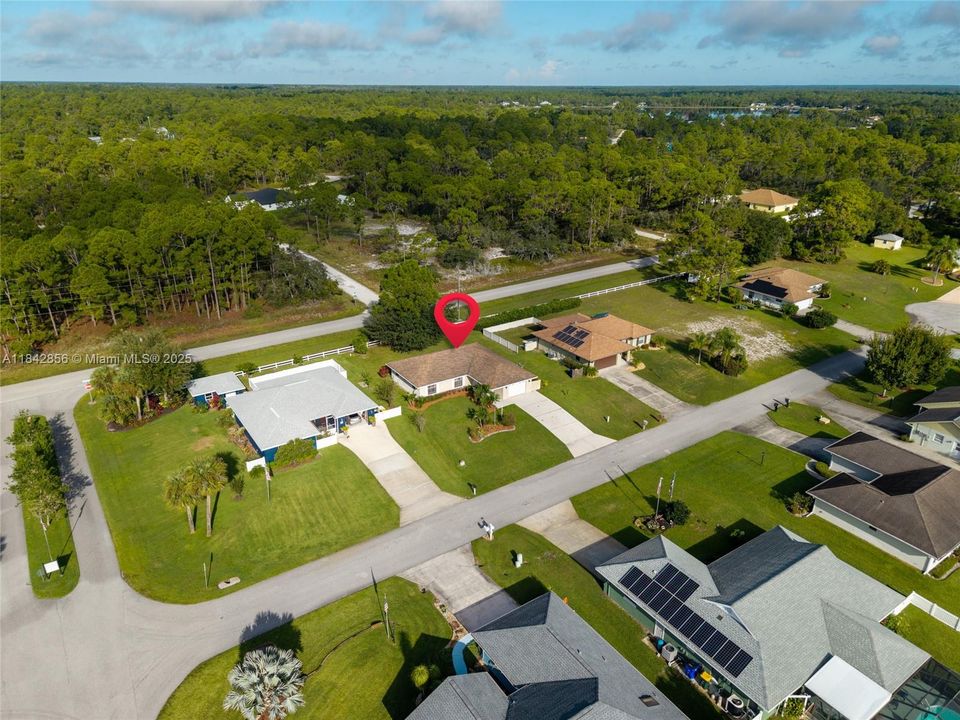 For Sale: $312,000 (3 beds, 2 baths, 1784 Square Feet)