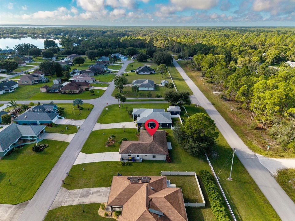 For Sale: $312,000 (3 beds, 2 baths, 1784 Square Feet)