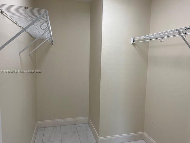 Master walking closet