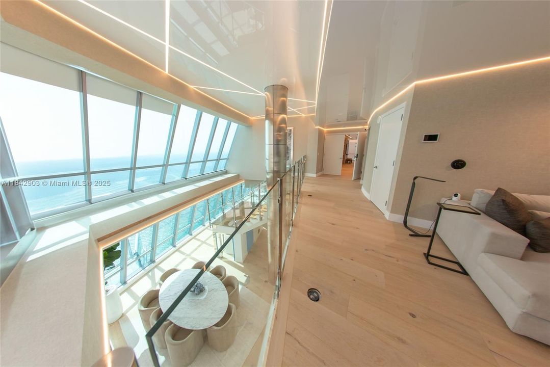 En Venta: $11,998,000 (6 camas, 7 baños, 8332 Pies cuadrados)