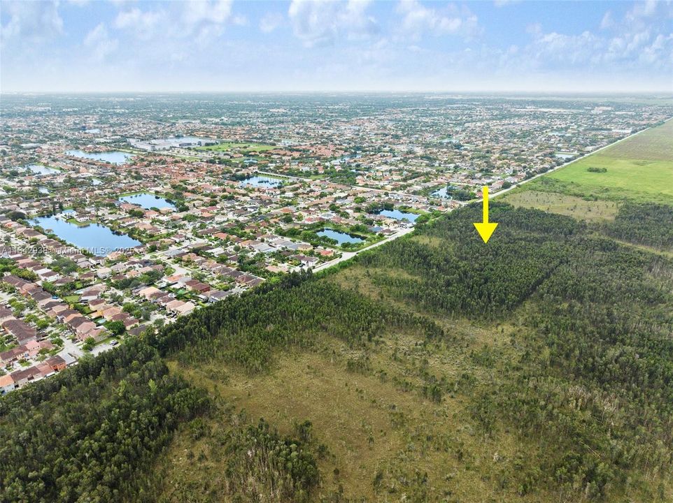 待售: $5,000,000 (20.00 acres)