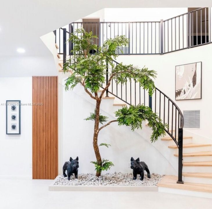 Recientemente alquilado: $55,000 (5 camas, 5 baños, 7401 Pies cuadrados)