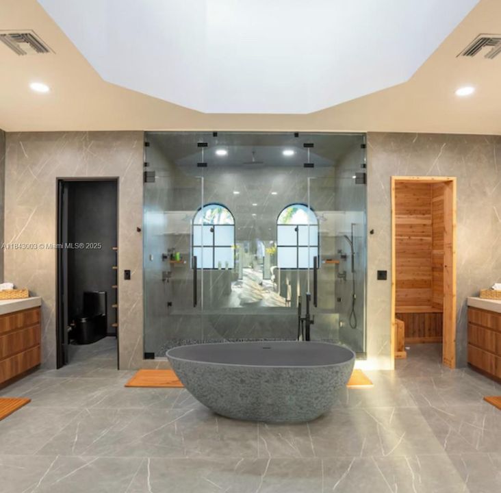 Recientemente alquilado: $55,000 (5 camas, 5 baños, 7401 Pies cuadrados)