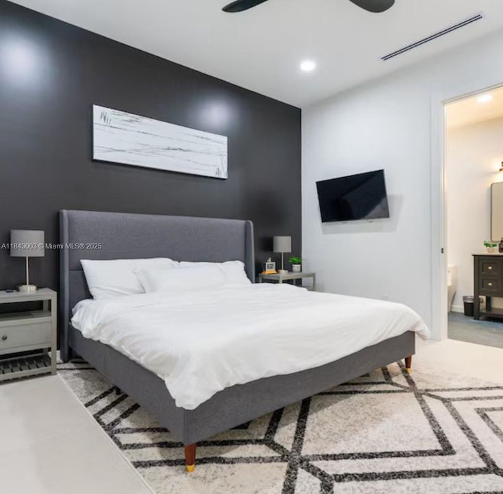 Recientemente alquilado: $55,000 (5 camas, 5 baños, 7401 Pies cuadrados)