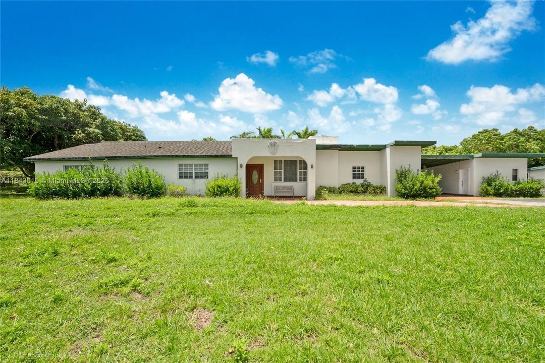 En Venta: $3,000,000 (3 camas, 1 baños, 1709 Pies cuadrados)