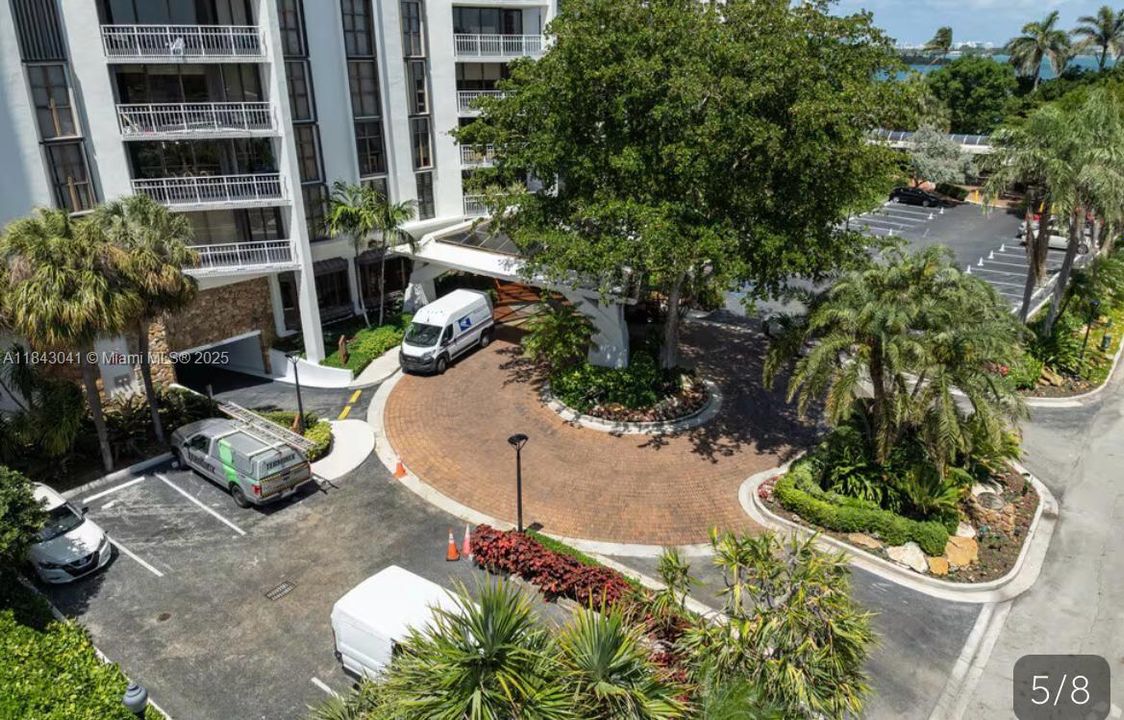 待售: $329,000 (2 贝兹, 2 浴室, 1268 平方英尺)