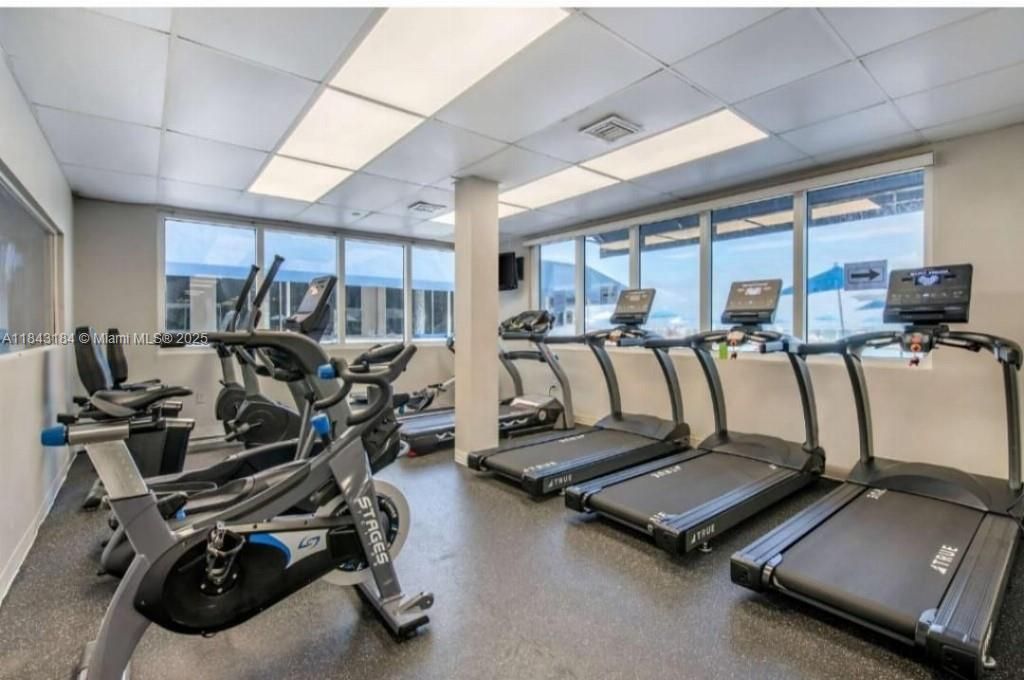 待售: $179,999 (0 贝兹, 1 浴室, 360 平方英尺)