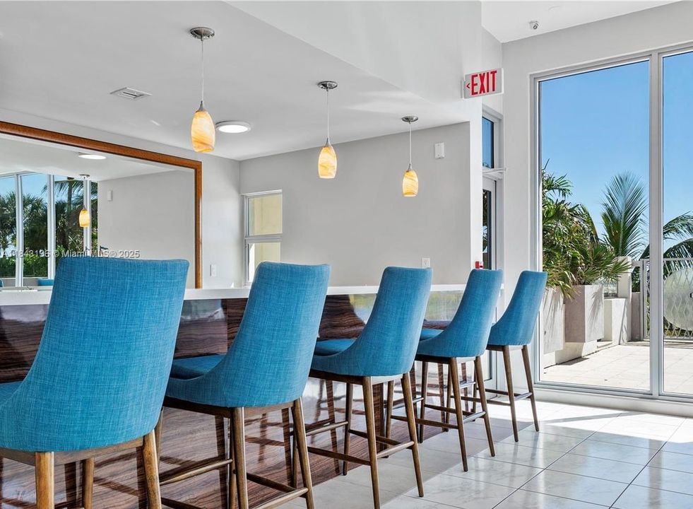 Недавно арендовано: $3,550 (2 спален, 2 ванн, 1195 Квадратных фут)