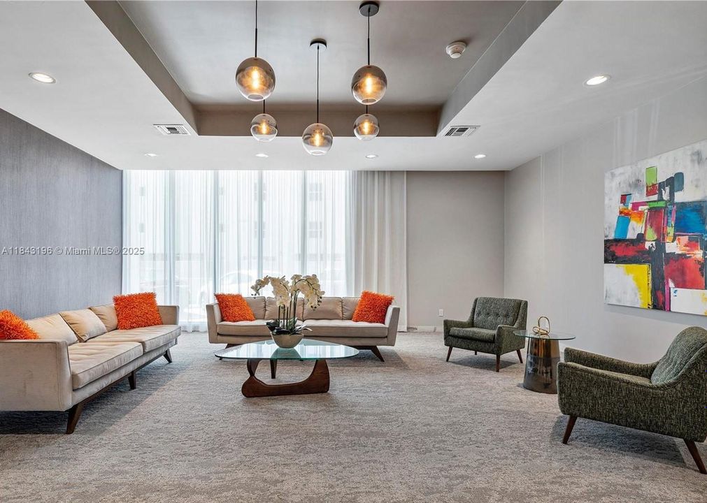 Недавно арендовано: $3,550 (2 спален, 2 ванн, 1195 Квадратных фут)