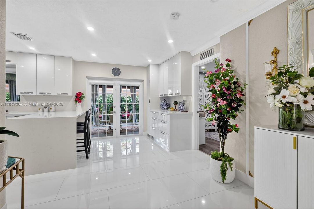 Active With Contract: $499,000 (3 beds, 2 baths, 1212 Square Feet)